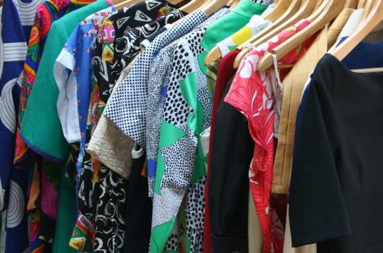 Read more about the article How to Start De-cluttering in a Practical Way: An Alternative to KonMari