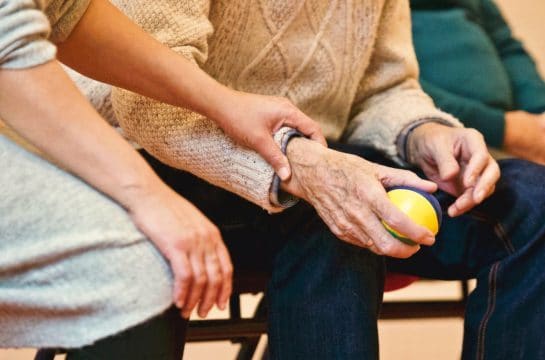 Read more about the article Tips for the Sandwich Generation: Caregiving for Ailing Parents While Raising Kids