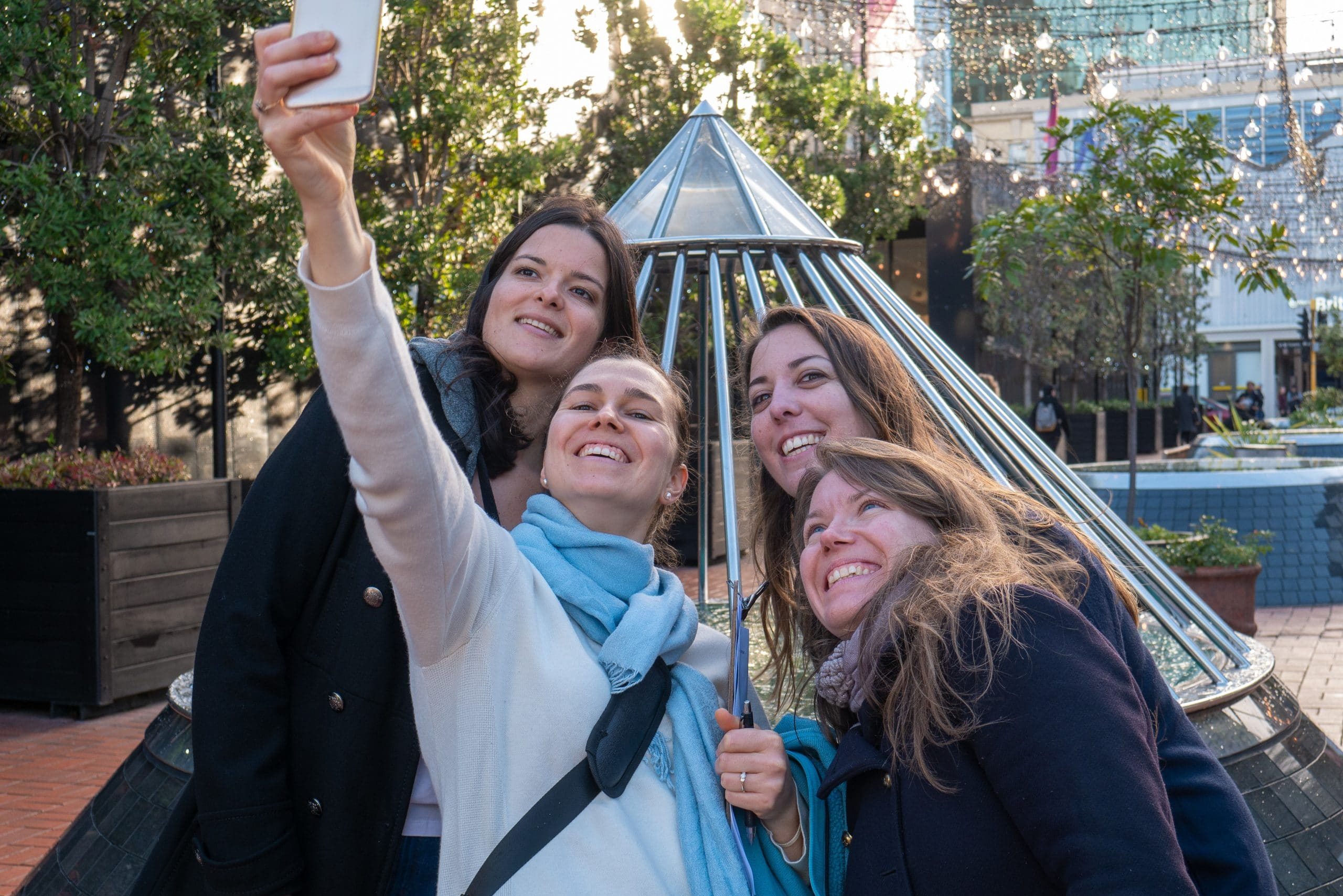 Read more about the article Where Have all my Adult Friendships Gone? How do I Make More Now?