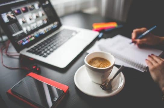 Read more about the article Curb the distractions: Journey Together with 2 Techniques