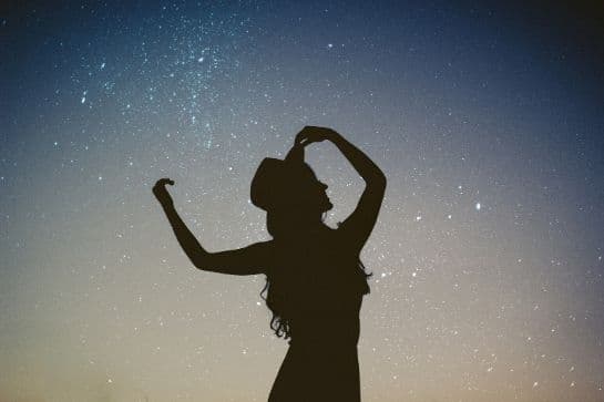 Read more about the article Self Connection: 5 Tips to Knowing Who You Are
