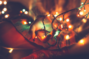 Read more about the article My First Christmas in the U.S. – Holding On To Special Memories