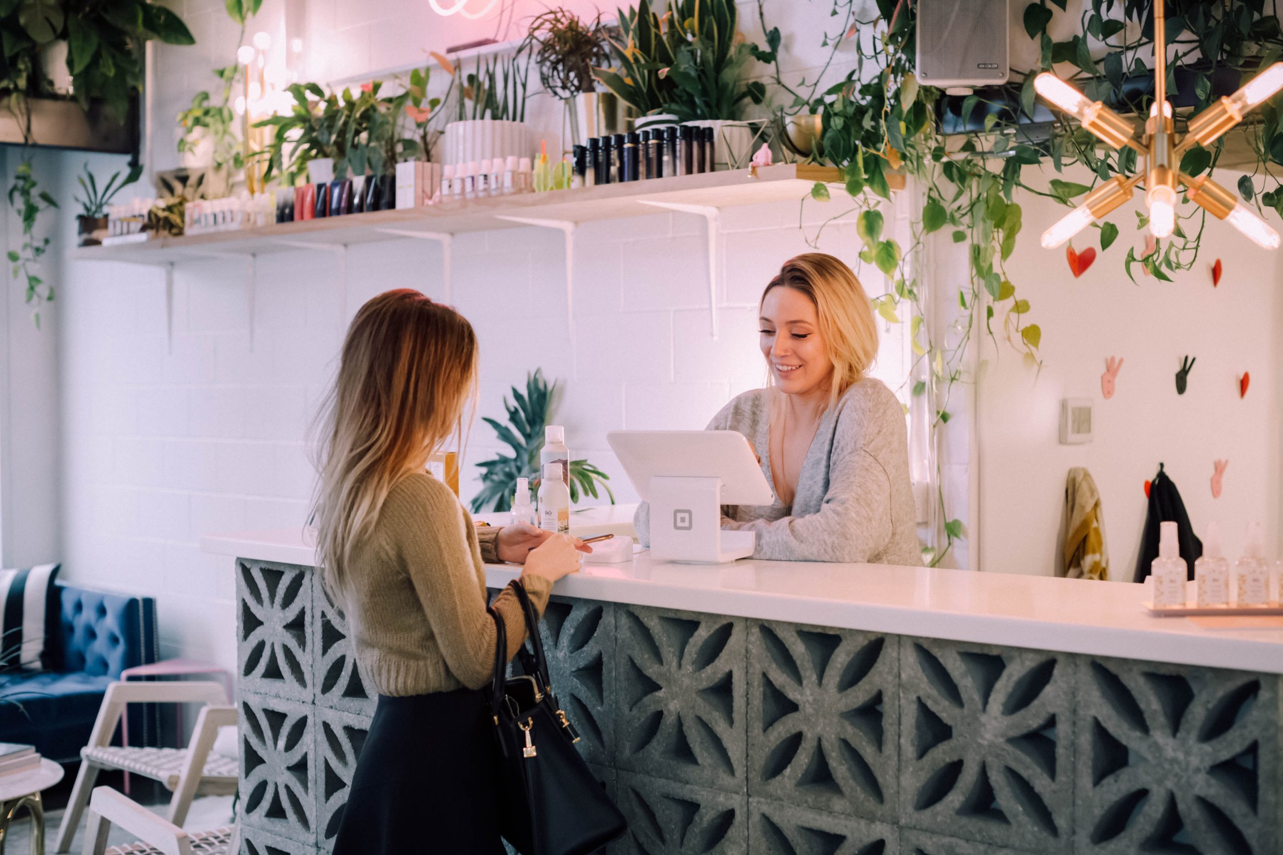 Read more about the article How To Be More Present For Your Customers