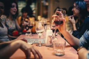 Read more about the article Last Minute Dinner Plans? Don’t Panic! Here’s What To Do