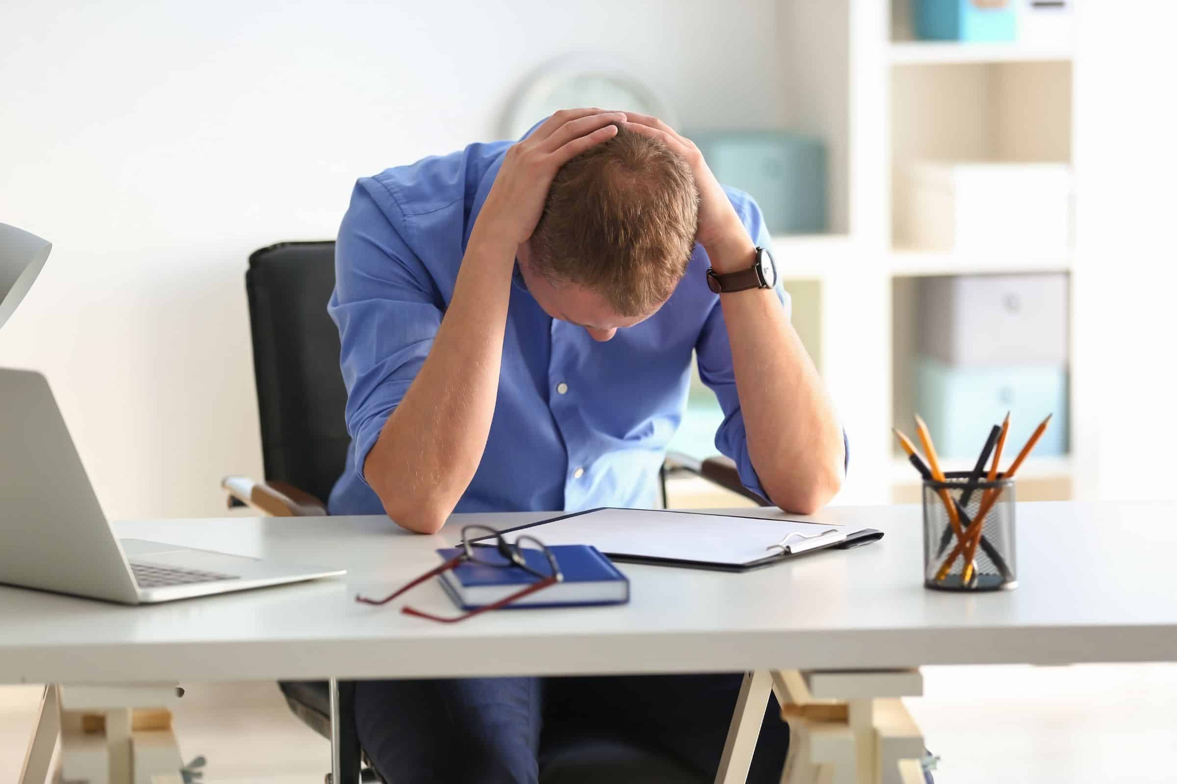 Read more about the article How to Ground Yourself During an Anxiety Attack