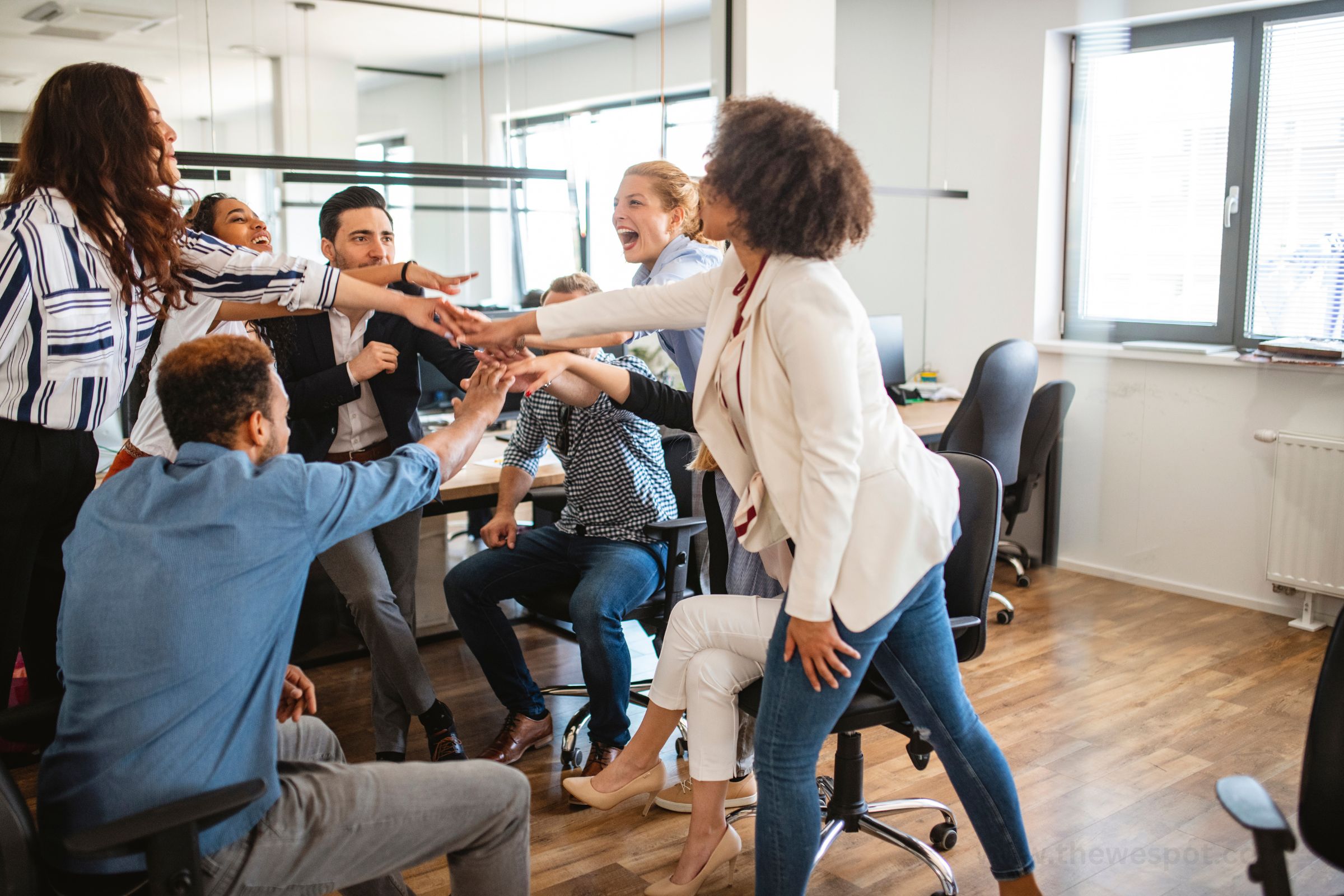 Read more about the article Why More Businesses Should Focus on Company Bonding