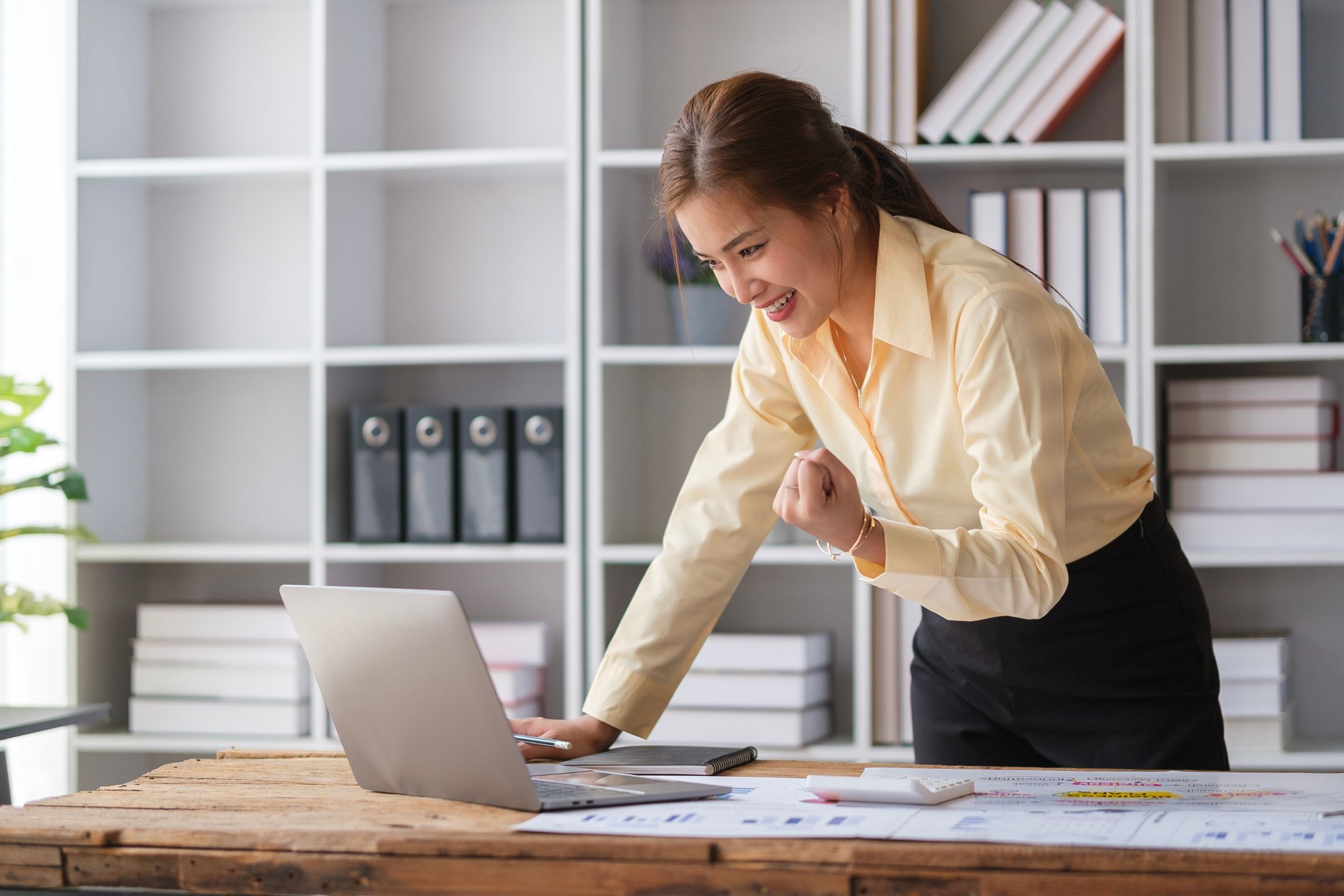 Read more about the article What Makes A New Employee Feel At Home?