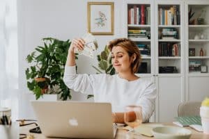 Read more about the article The Only Way To Work On Your Finances Is To Face Them