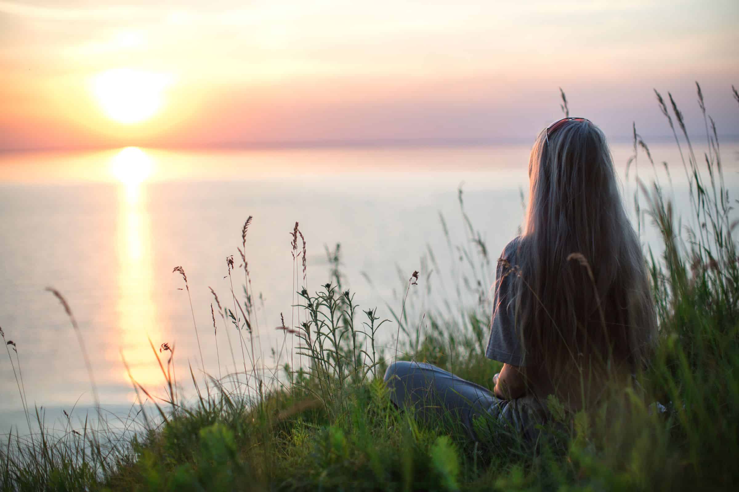 Read more about the article Simple Ways To Beat & Overcome Stress & Anxiety