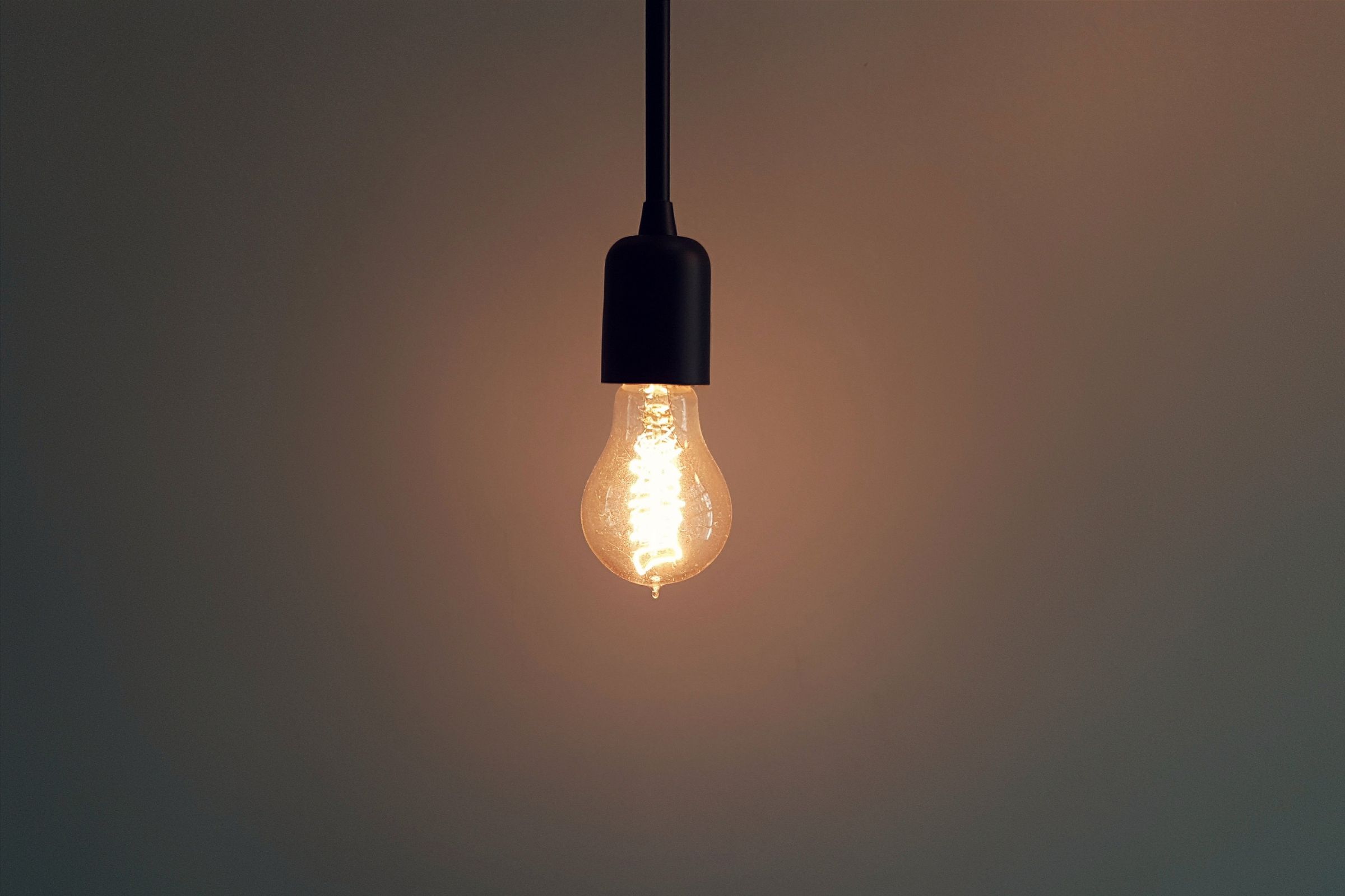 Read more about the article Solving That Annoying Flickering Light in a Few Simple Steps