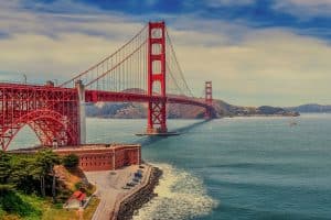 Read more about the article How to Have an Authentic American Adventure