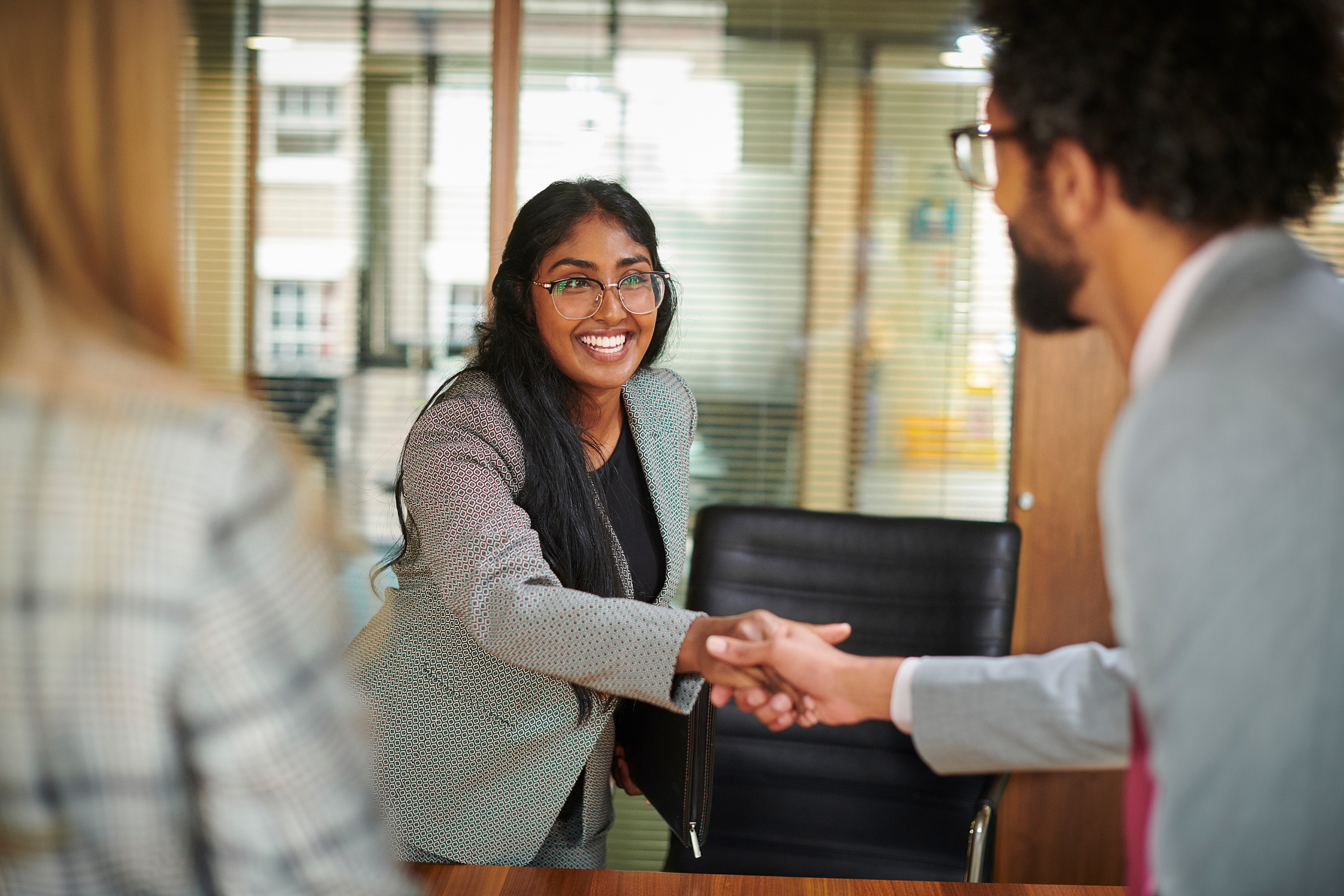 Read more about the article How to Make a Great First Impression with Your Business