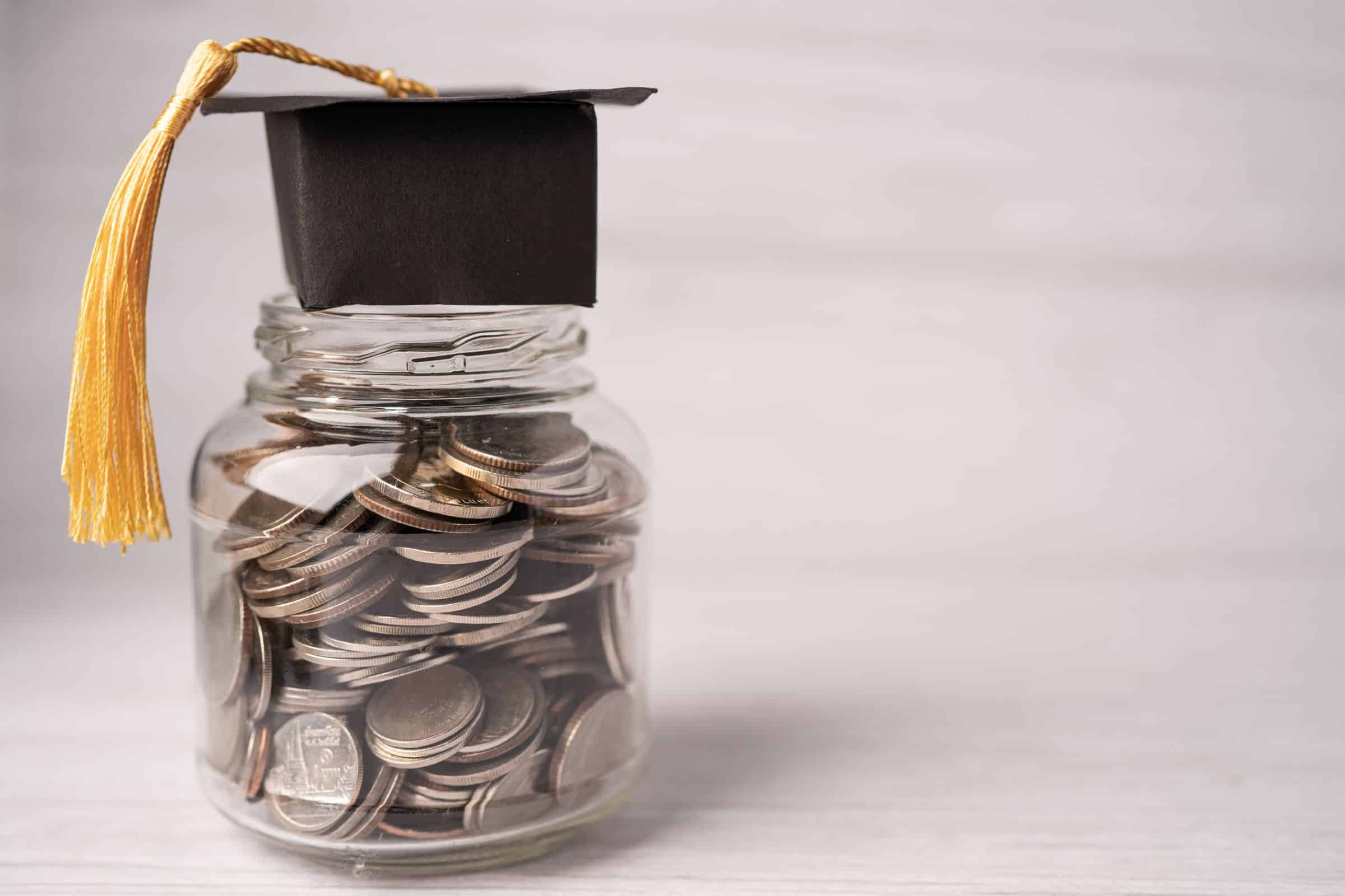 Read more about the article Investing In Yourself? How To Finance Personal And Professional Growth