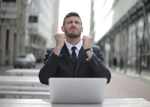 Read more about the article Is Your Career In Shambles? Let’s Start Fixing It
