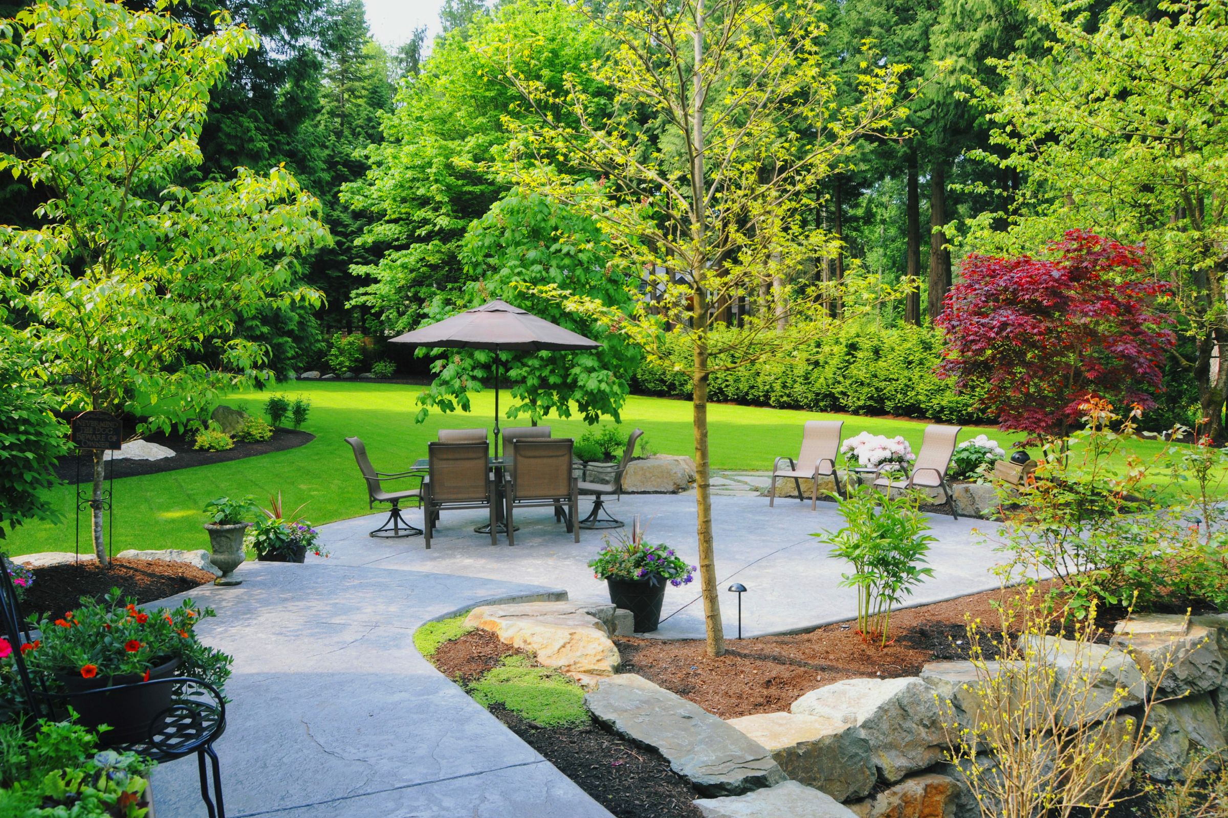 Read more about the article Why the Outside of Your Home Deserves Some Love Too