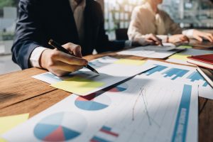 Read more about the article Business Strategies That Help You Move from Plateau to Growth