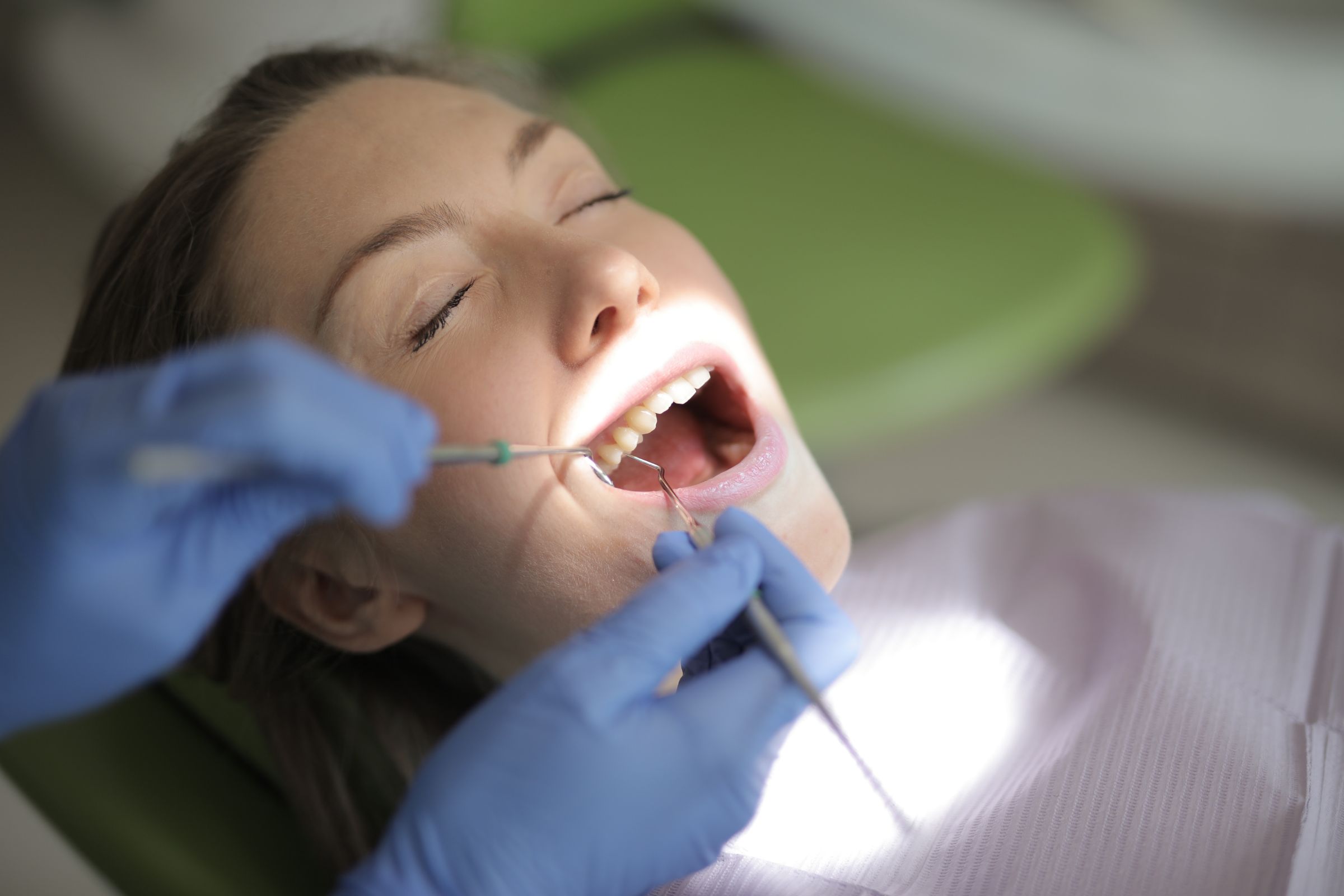 Read more about the article Dealing with Missing Teeth: Restoring Your Smile and Confidence