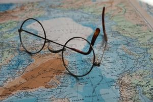 Read more about the article Essential Eyewear Tips for Travelers with Prescription Glasses