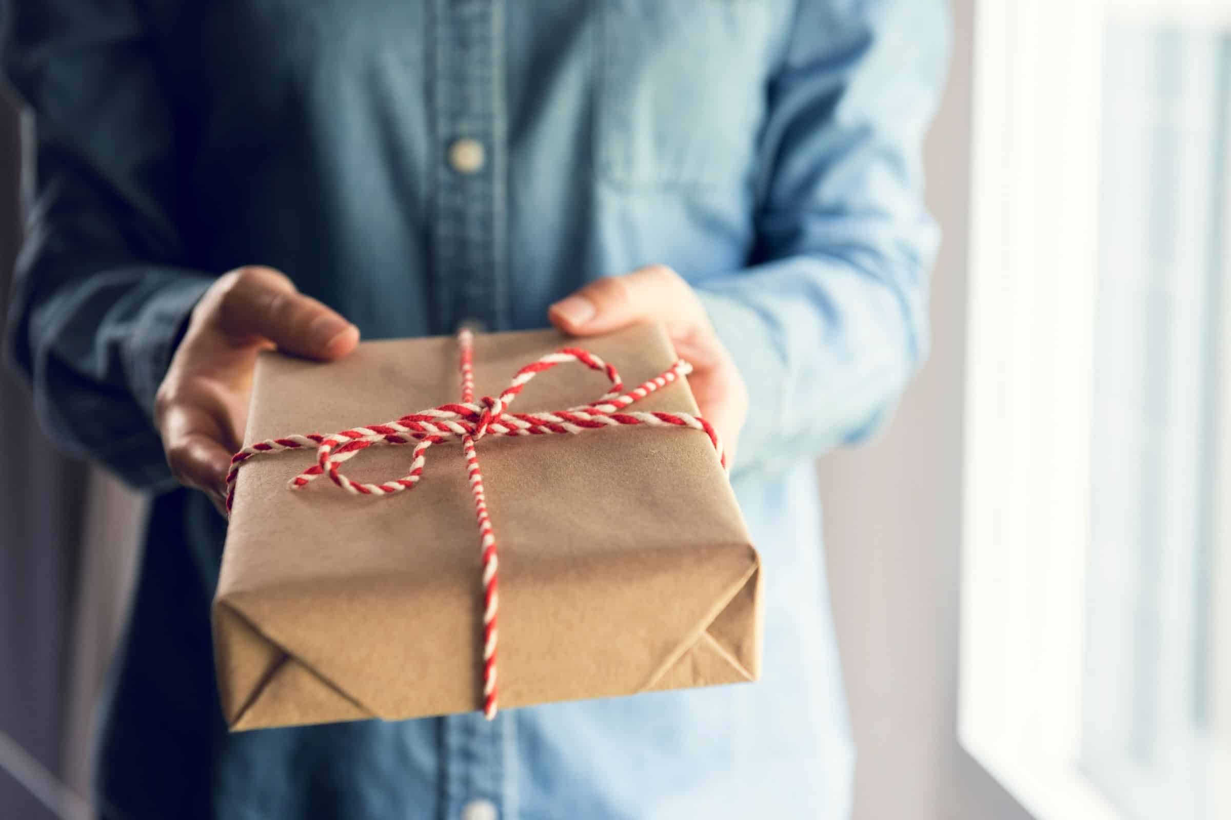 Read more about the article Thoughtful Gift Ideas That Turn Everyday Hobbies Into Meaningful Moments